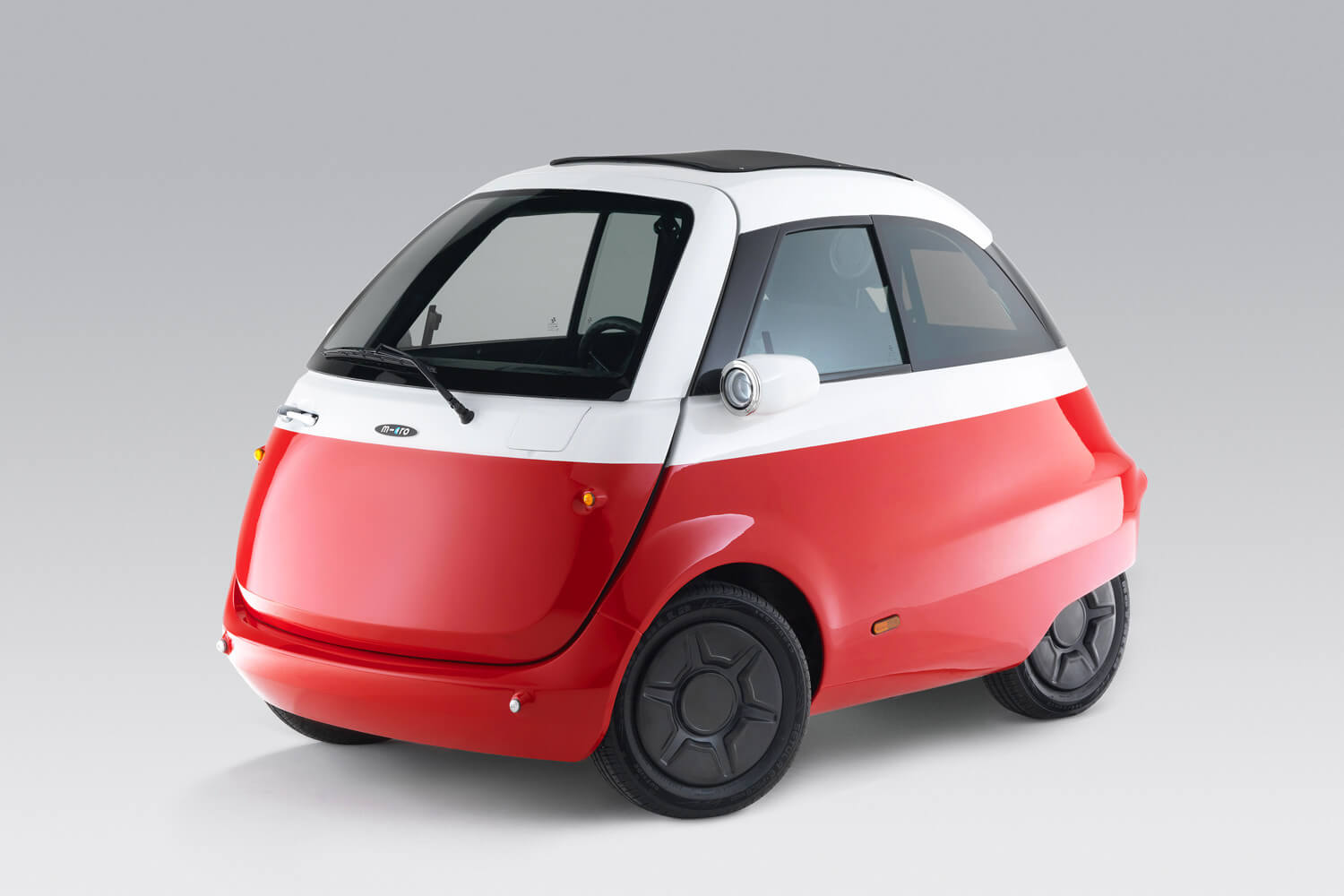 microlino-car-red-front-002.jpg